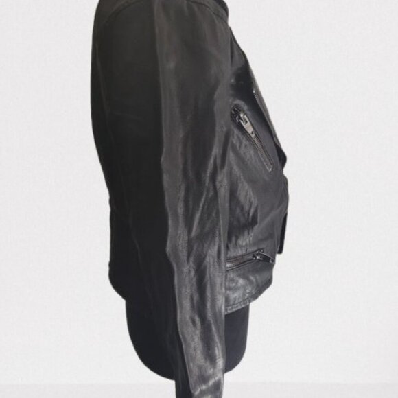 Blank NYC Short FAUX Leather Women's Biker Jacket Size Small Black - Picture 5 of 10